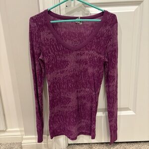 BKE Magenta Long Sleeve Women's Top